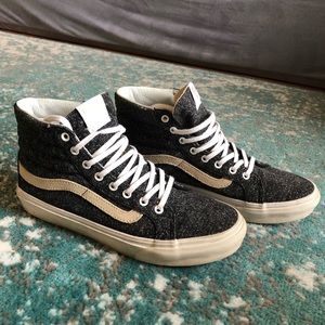 Vans women’s high tops size 8